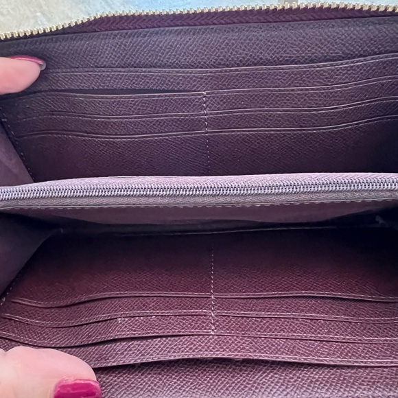 Coach Accordion Zip Metallic Wallet - Picture 7 of 10